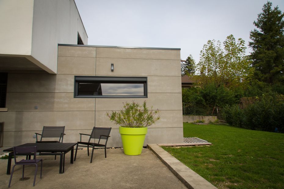 Extension latérale d'une maison individuelle